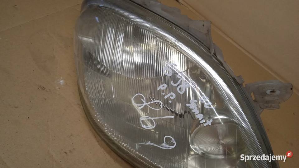 SMART FORTWO 450 LAMPA PRZÓD PRAWA EU Zbierkowo