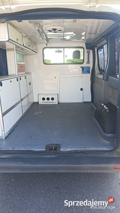 Opel Vivaro 2011Specjalny Maków Mazowiecki