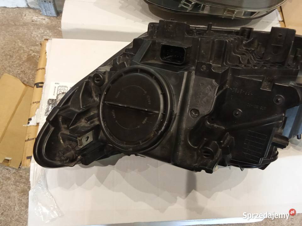 BMW1F20F21HELLA REFLEKTORY KOMPLET LEWY I PRAWY Kamieniec Wrocławski sprzedam