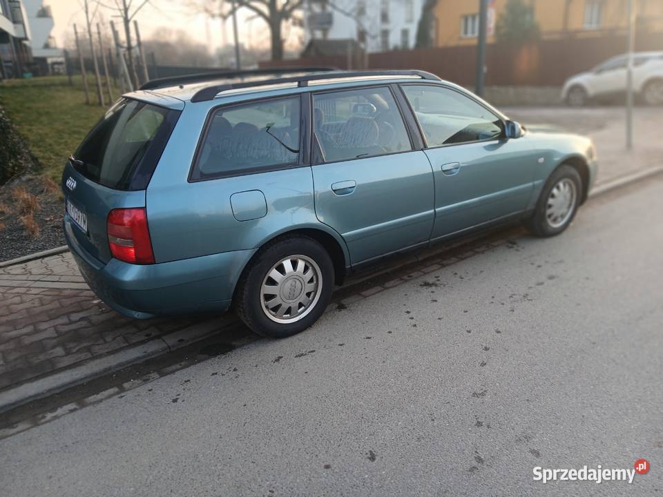 AUDI A4 AVANT 18 TURBOGAZ AUTOMAT Kraków