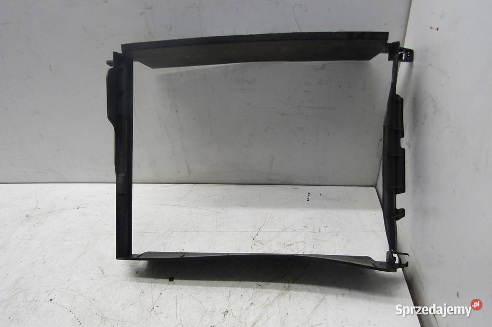 KIEROWNICA POWIETRZA DACIA DUSTER II 215592385R sprzedam