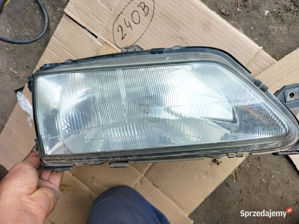 PEŻOT PEUGEOT 306 XN LAMPA PRZÓD PRZEDNIA PRAWA Kamień-Kolonia