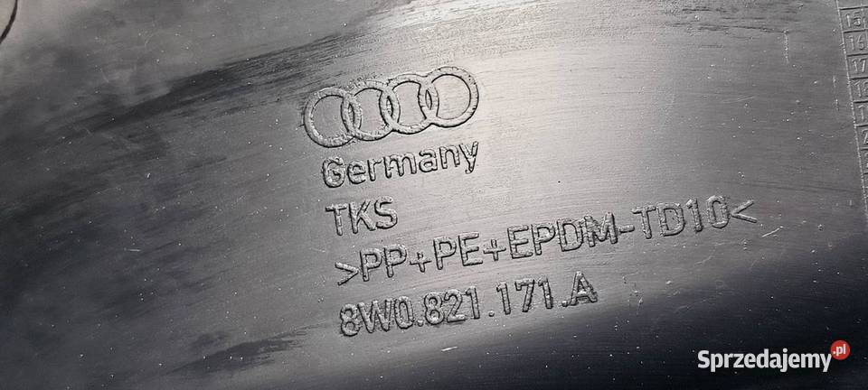 NADKOLE LEWE AUDI A4 B9 8W0821171A