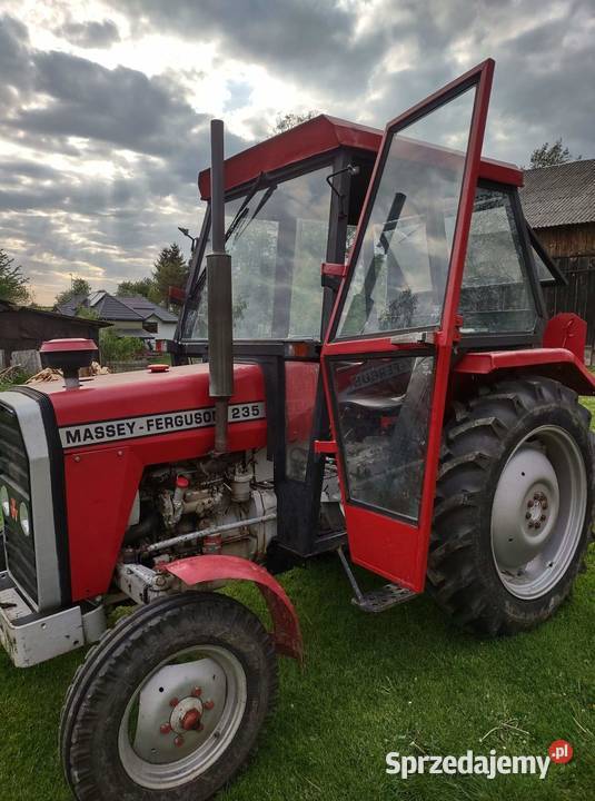 Massey ferguson 235