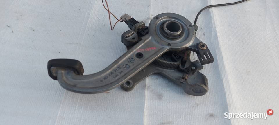 Pedał hamulca mercedes w210 w202 2024200312