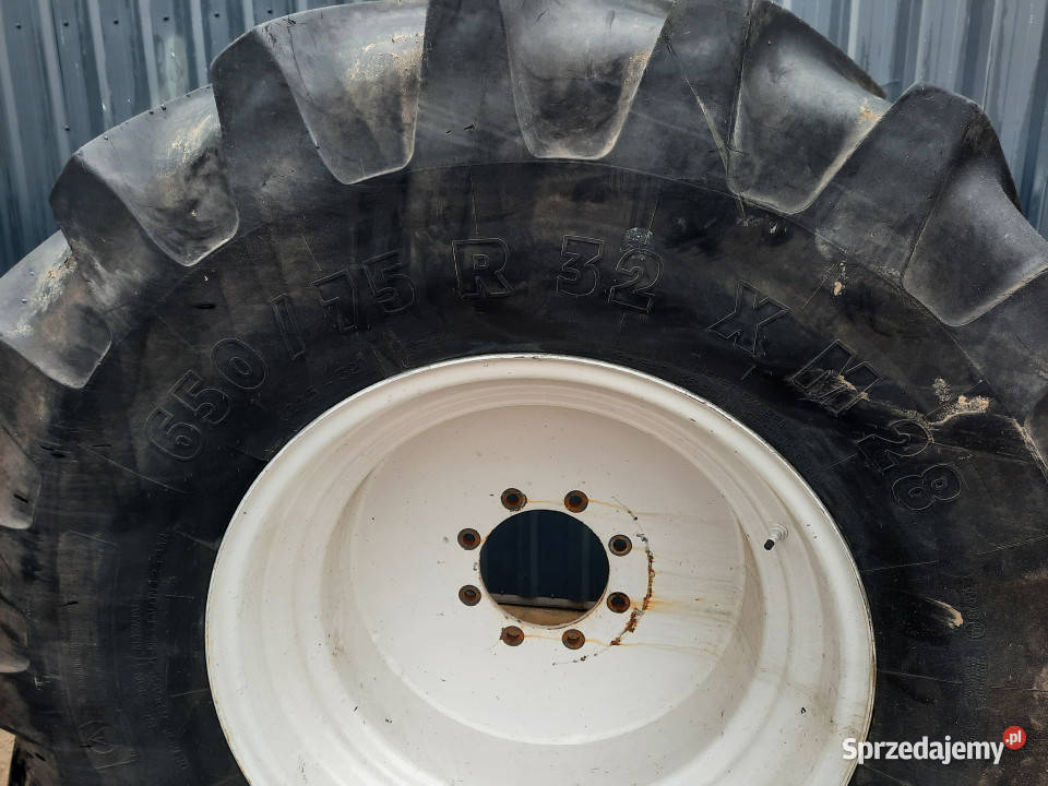 Opony felgi 2 sztuki MICHELIN 65075 R32 245 32 Baliki