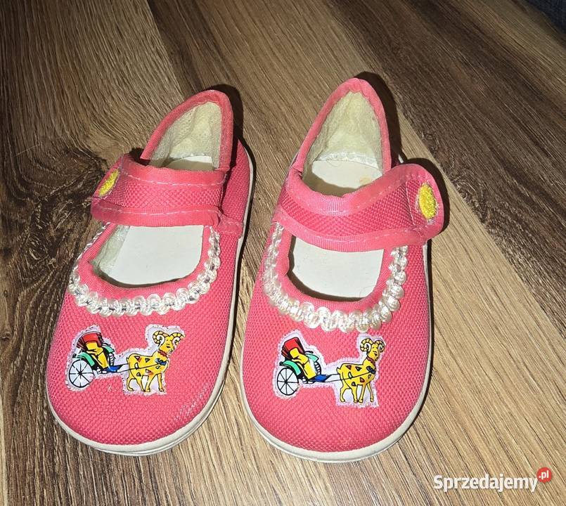 Różowe buciki dziewczynki 16 śląskie Sosnowiec