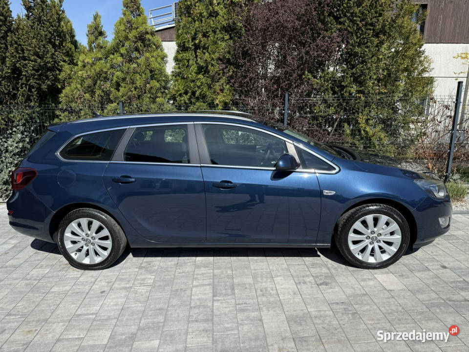 Opel Astra opłacone zadbane J 20092019 system Start-Stop Astra wielkopolskie Poznań