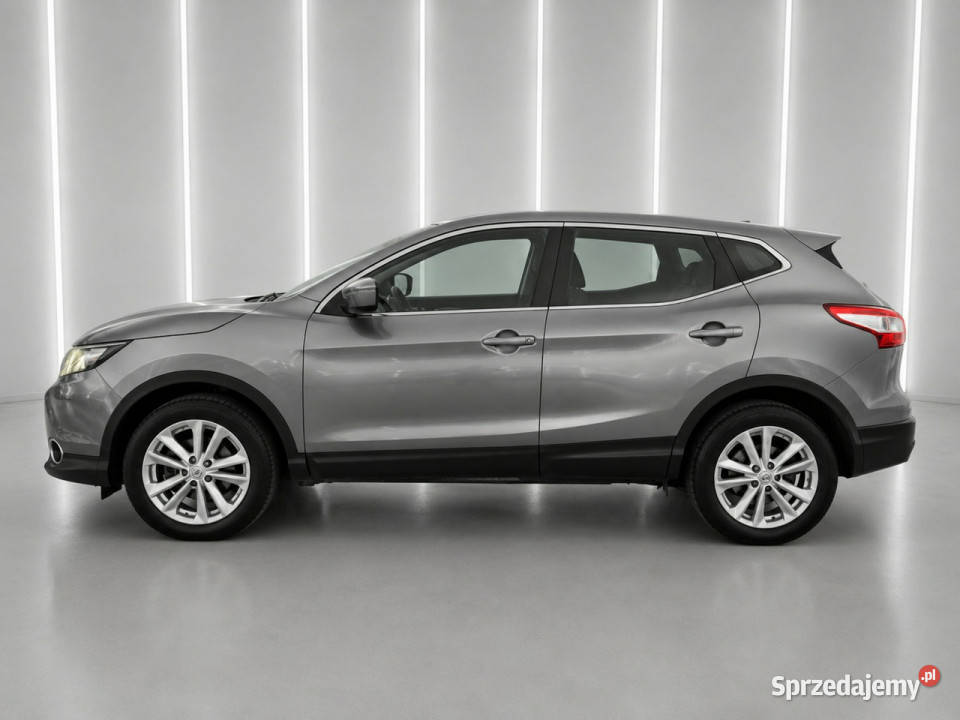 Nissan Qashqai kamera cofanianawigacjaopłacony lakier metallic Żabno
