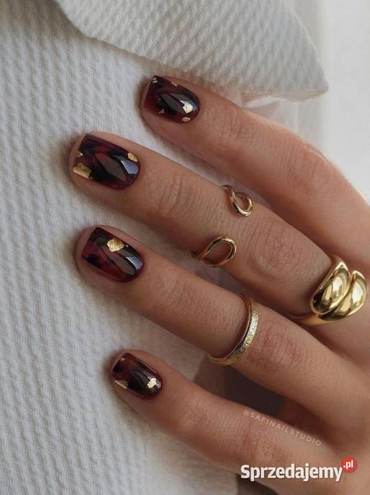 Manicure perfekcyjny na każdą okazję śląskie Chorzów