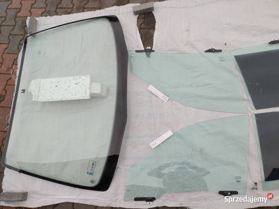 Rover 600 lampa tylna lewa i prawa osobowe Zahajki-Kolonia