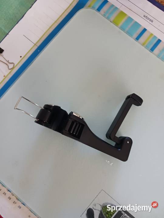 Hak montowany zagłówkiem samochodowym wysyłka Wiśniowa Góra