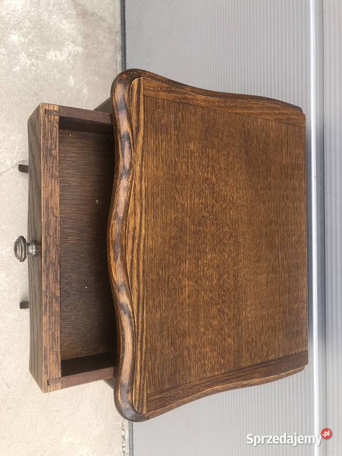 Ładna szafka stoliczek Łowicz