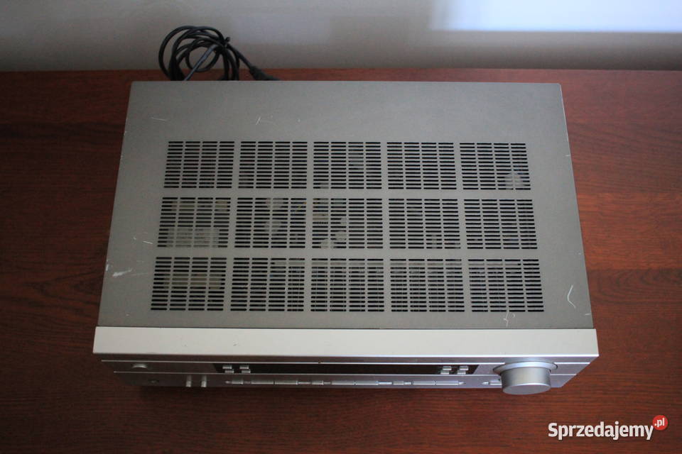 Amplituner Yamaha HTR5630RDS Góra sprzedam
