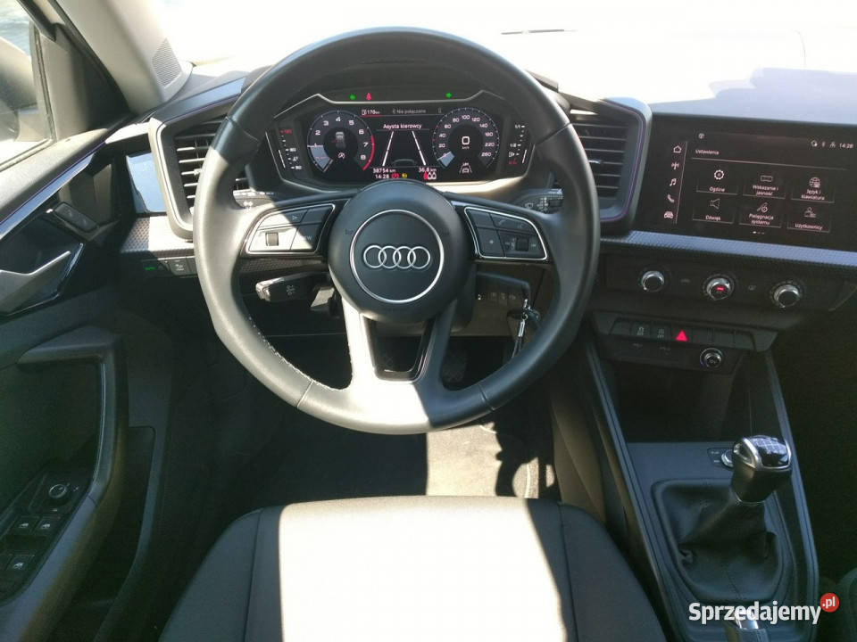 Audi A1 10 TFSI 110 oświetlenie ambient audi wielofunkcyjna kierownica Tychy sprzedam