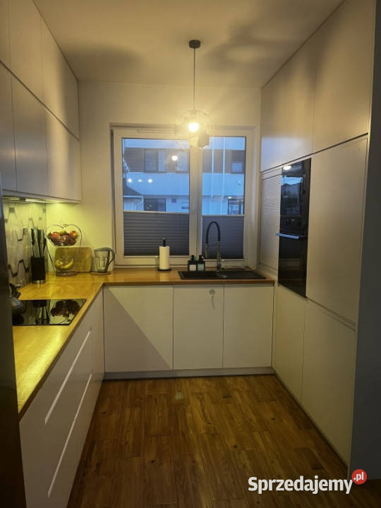 MARKI SEGMENT 144 m2 6 pokoi ogródek