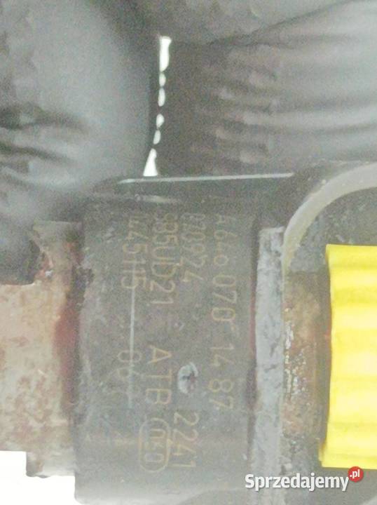 WTRYSKIWACZ A6460701487 0445115069 22 CDI Rok produkcji 2007 świętokrzyskie