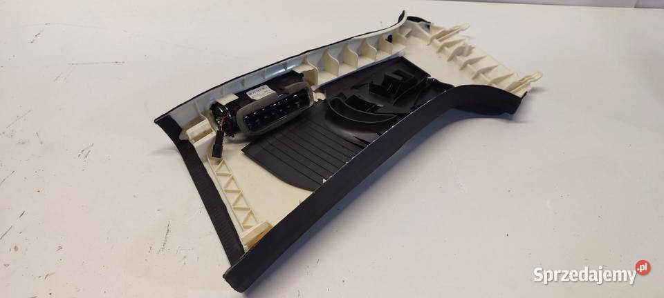 AUDI A6 C7 OSŁONA POSZYCIE SŁUPKA LEWE