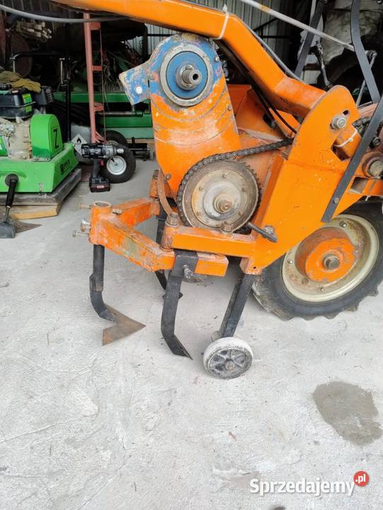 Obsypnik WSK radełka glebogryzarka nieuszkodzony Maszyny rolnicze podkarpackie Nockowa