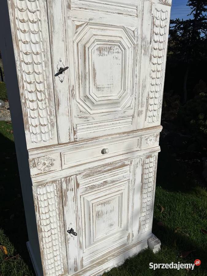 Komoda szafa drewniana Szafy i garderoby