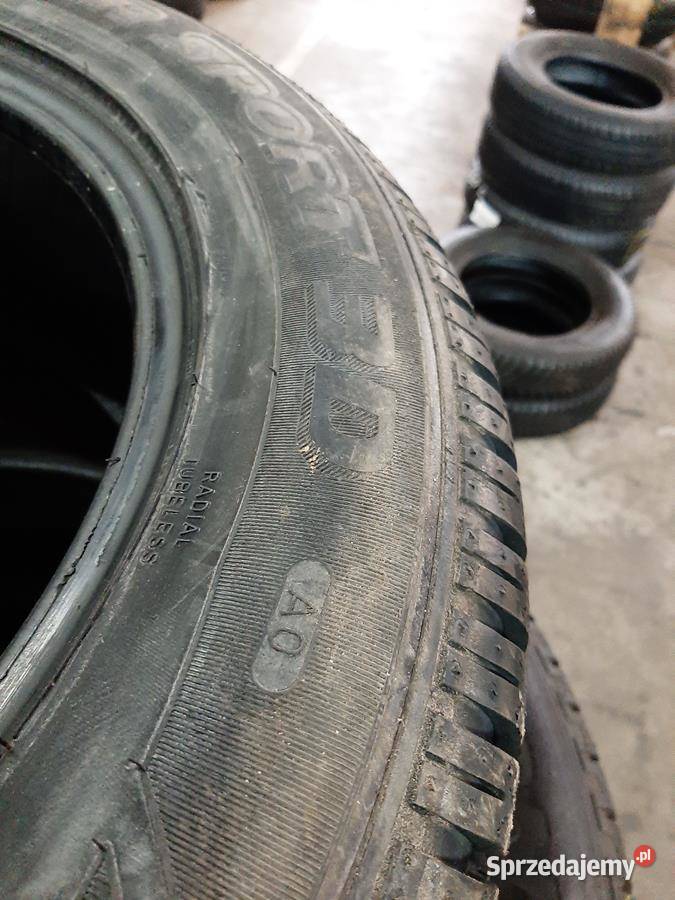 2x Opona nieużywana zimowa 23555R18 DUNLOP 239 Samochodowe Zaścianki