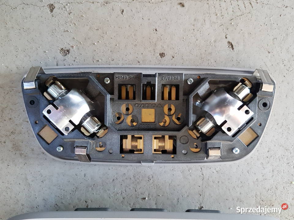 VOLVO XC90 LIFT 2010 LAMPKA KABINY PRZELACZNIK terenowe Turek sprzedam