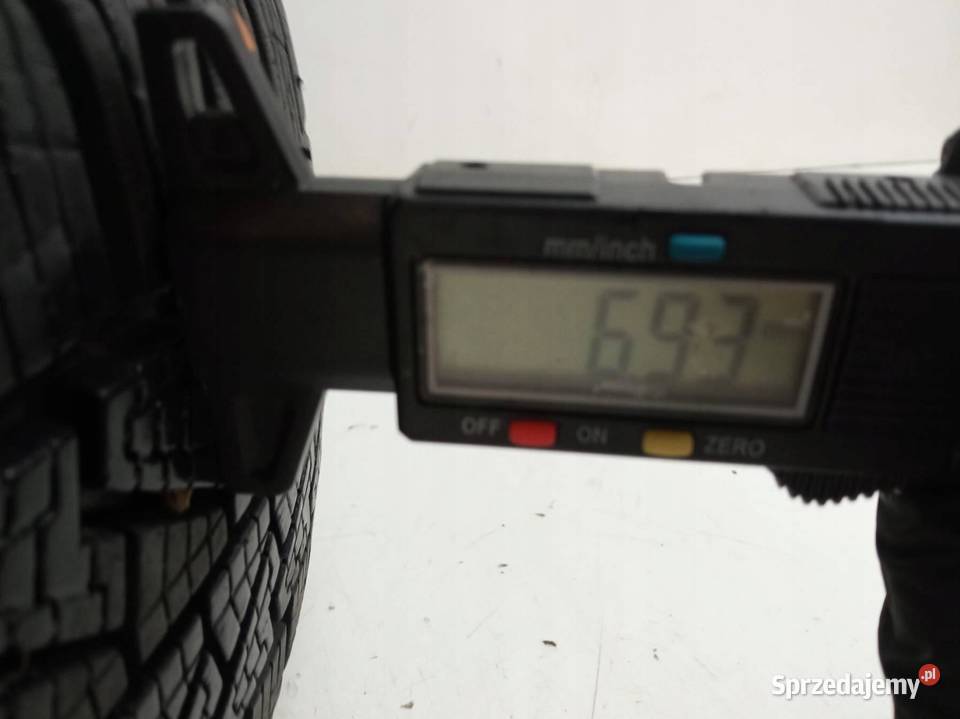 2x OPONA ZIMOWA CEAT ARTIC III 18560R14 82T 3707 Samochodowe świętokrzyskie