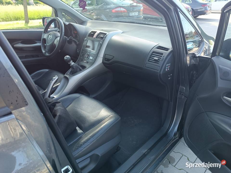 Zamienię Toyotę Auris terenówkę off road nieuszkodzony podkarpackie