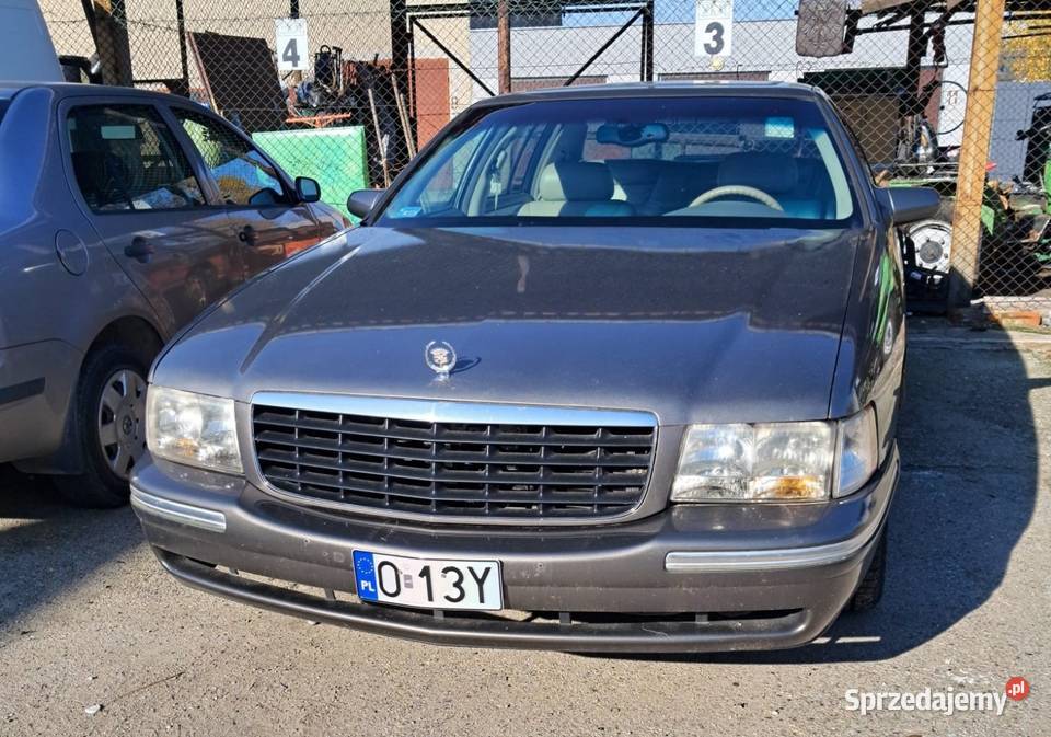 Cadillac Deville V8 zarejestrowany sprawny szary Samochody osobowe sprzedam