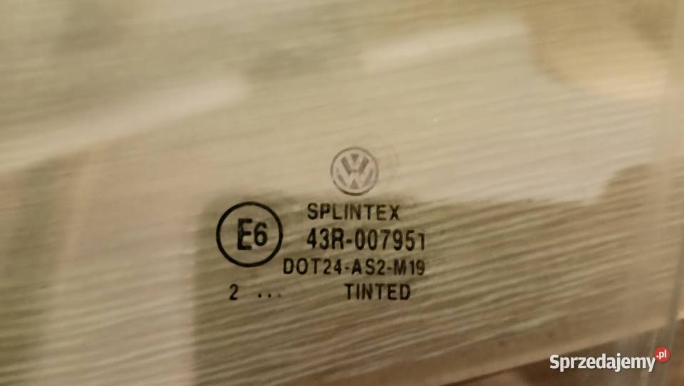 Szyba VW golf lV lewy przód