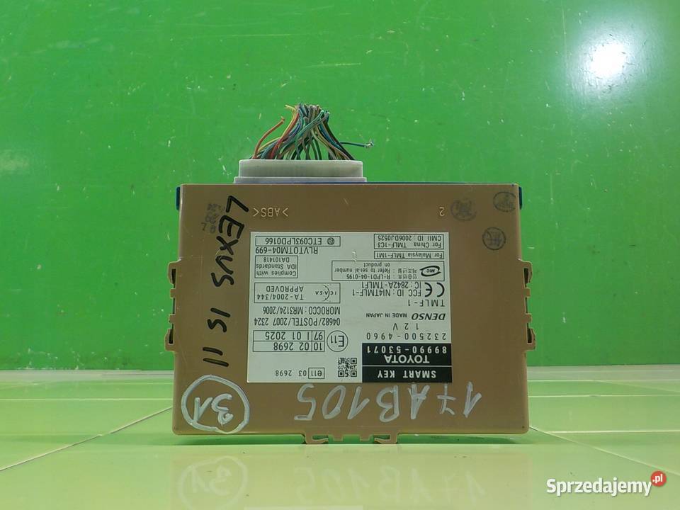 LEXUS IS II LIFT 25 B AUT 10r SEDAN 4D modul mazowieckie