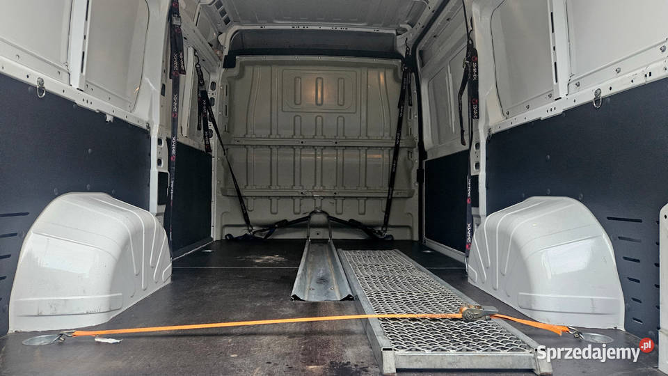 Bezwypadkowy i zadbany PEUGEOT BOXER L2H2 klimatyzacja