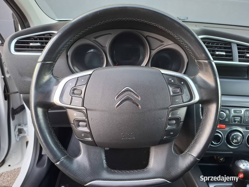 Klimatronik podgrzewane fotele 4 el szyby sprowadzony łódzkie Zduńska Wola