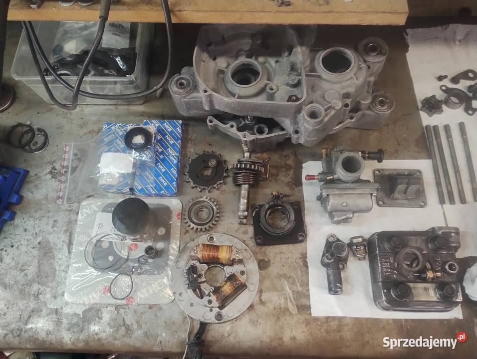 Sprzedam części Yamaha dt 80 lc253v sprzedam