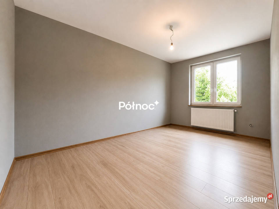 Dom z 35arową działką i 3 garażami drewniane Wólka Okopska