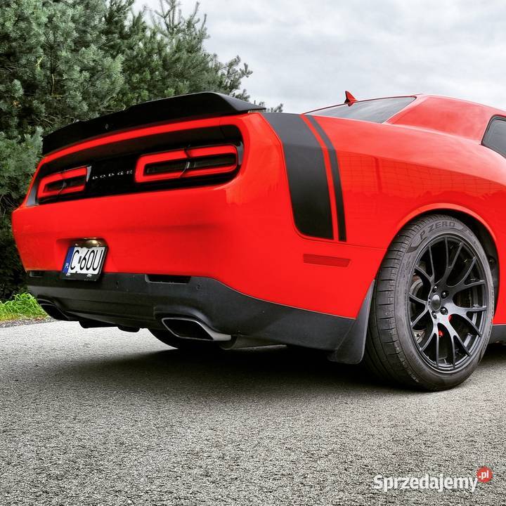 Dodge Challenger 64 Scatpack 2016 kujawsko-pomorskie Bydgoszcz