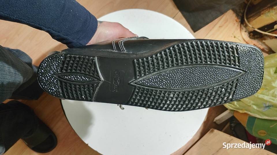 Buty narciarskie retro Neuhaus Wałbrzych sprzedam