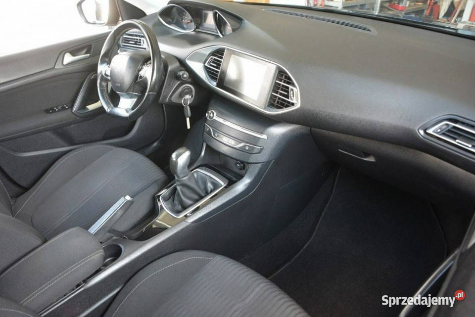 Peugeot 308 12PureTech nawigacja led światła do jazdy dziennej Sędziszów Małopolski