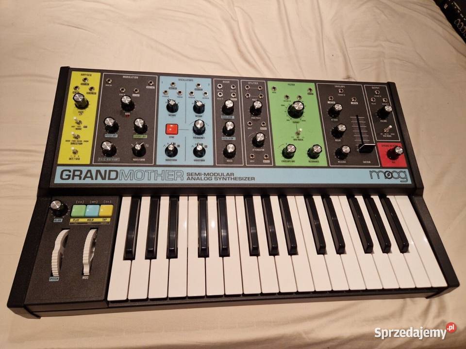 Moog Grandmother SemiModular Analog Synthesizer Biała Podlaska
