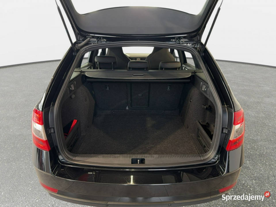 koda Octavia VAT 23 Combi Ambition 20TDI 150 M6 komputer pokładowy Myślenice