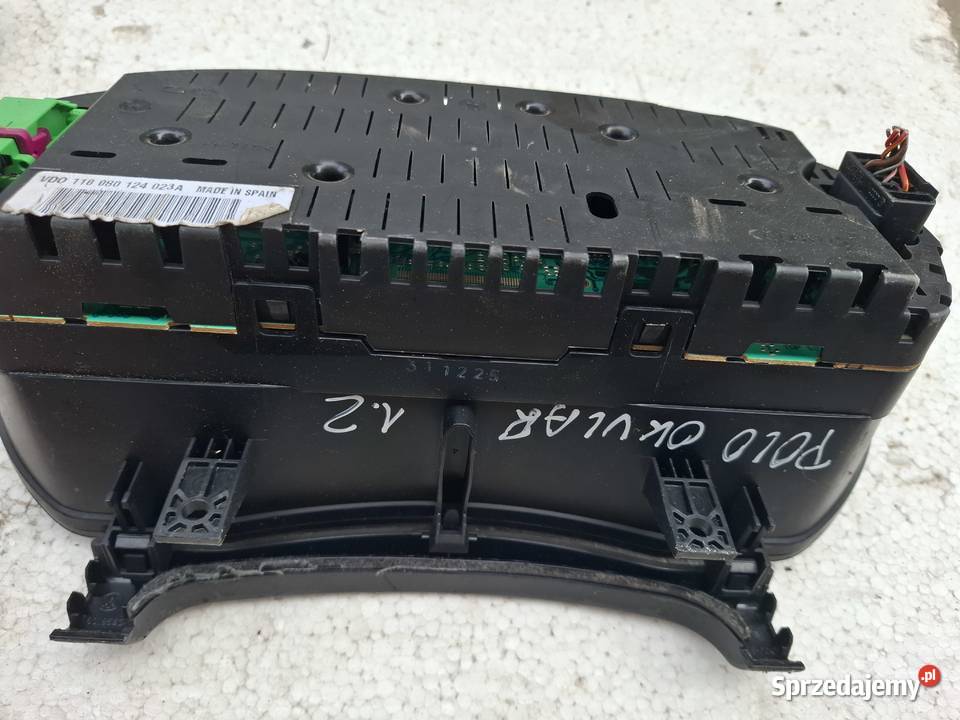 Licznik Zegar Volkswagen Polo 4 9N osobowe