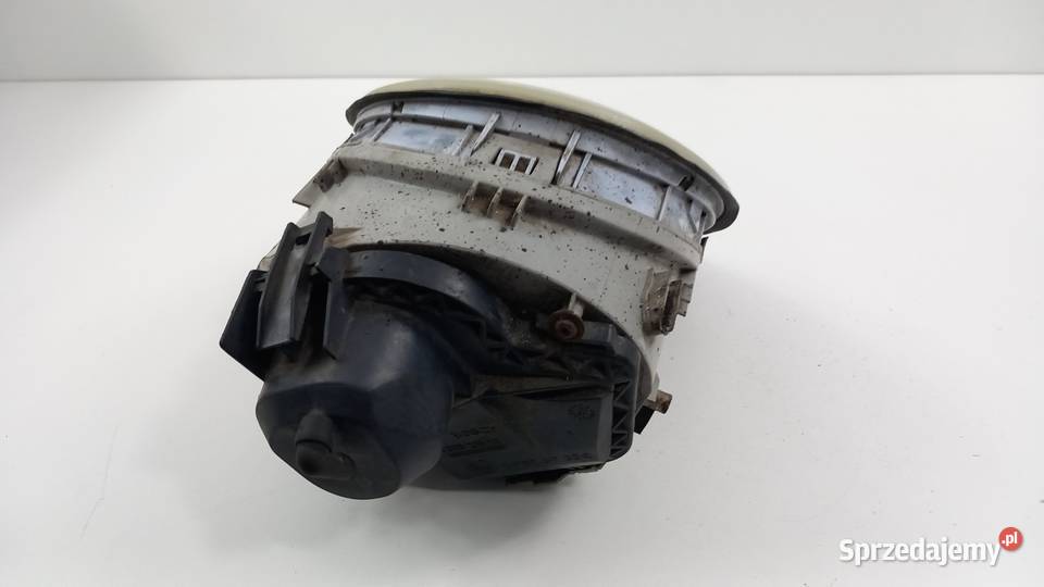 VW BEETLE LAMPA PRZÓD PRAWY EU SOCZEWKA osobowe Zbierkowo sprzedam