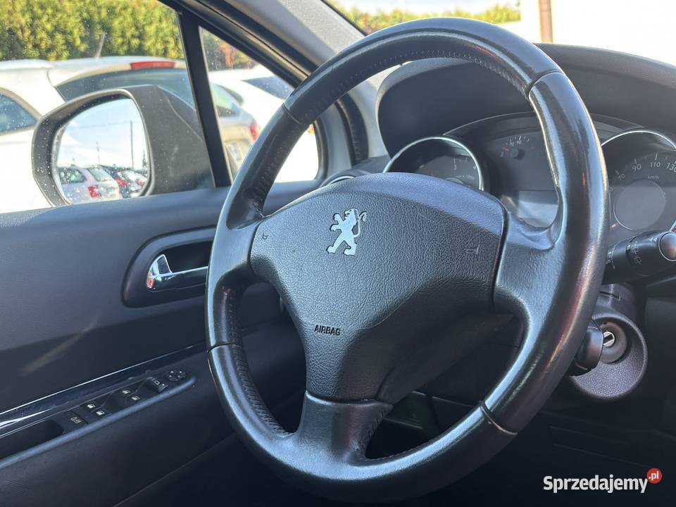 16 PEUGEOT 3008 2010 16 THP 156 NISKI PRZEBIEG śląskie