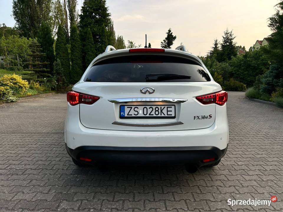 Infiniti FX30d S Premium osoby prywatnej 30 Samochody osobowe Szczecin sprzedam