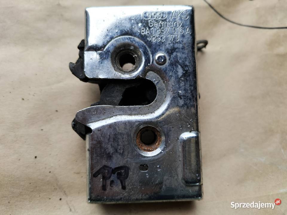 Audi 80 B4 80B4 8A1837016A ZAMEK DRZWI PRAWY Kamień-Kolonia