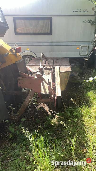 Tytuł Zestaw Ursus C360 Kosiarka rotacyjna Z178 Rok produkcji 1981