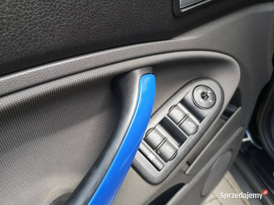Ford Kuga 20 TDCI 136 Klima Halogeny Alu Sensor Strzegom