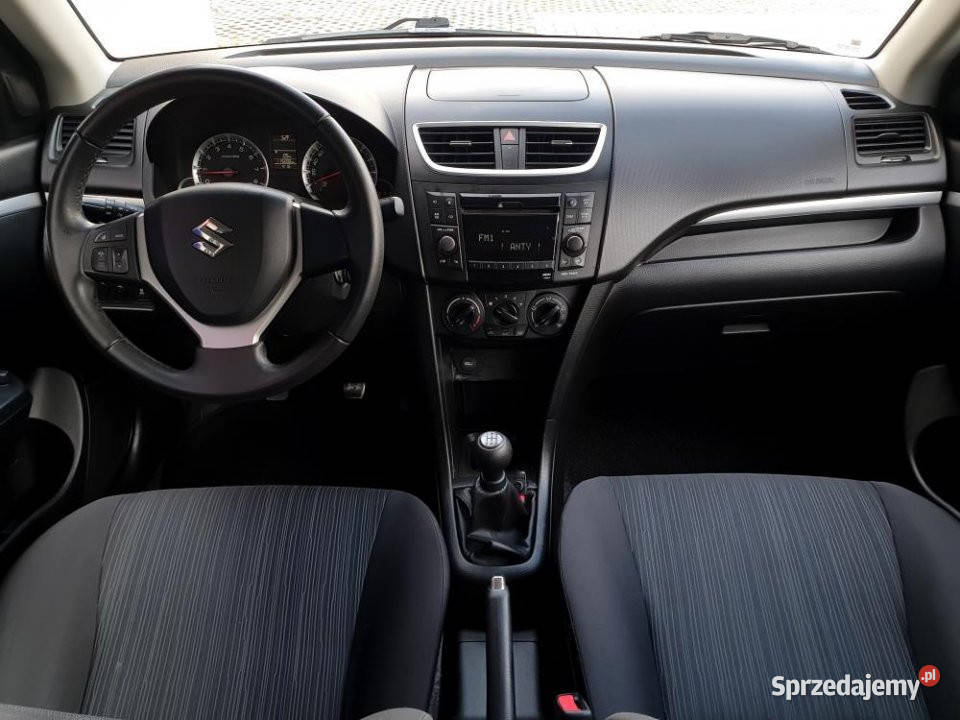 SUZUKI Swift 2016r Bezwypadkowy Gwarancja Rzeszów