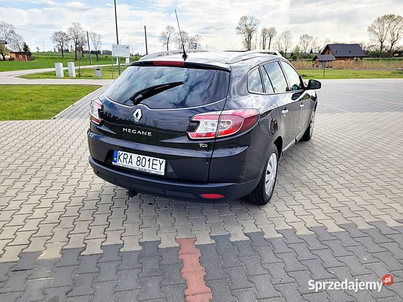 Pojemne i oszczędne kombi hak Słomniki sprzedam