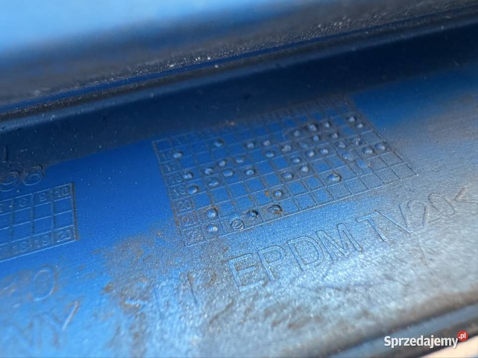 Listwa zderzaka przód prawa rh bmw i3 lci lift Sieraków